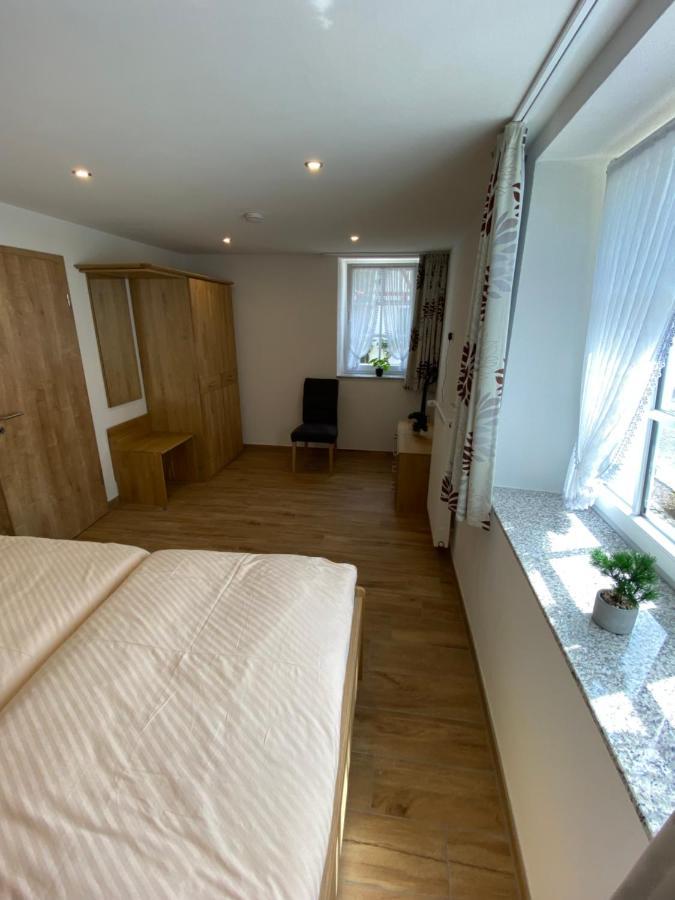 Ferienhaus Freimuth Mesenich Eksteriør bilde